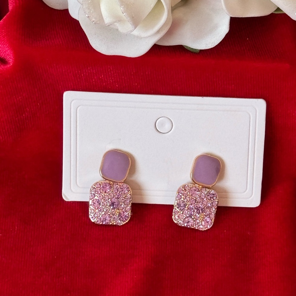 New Small size earrings